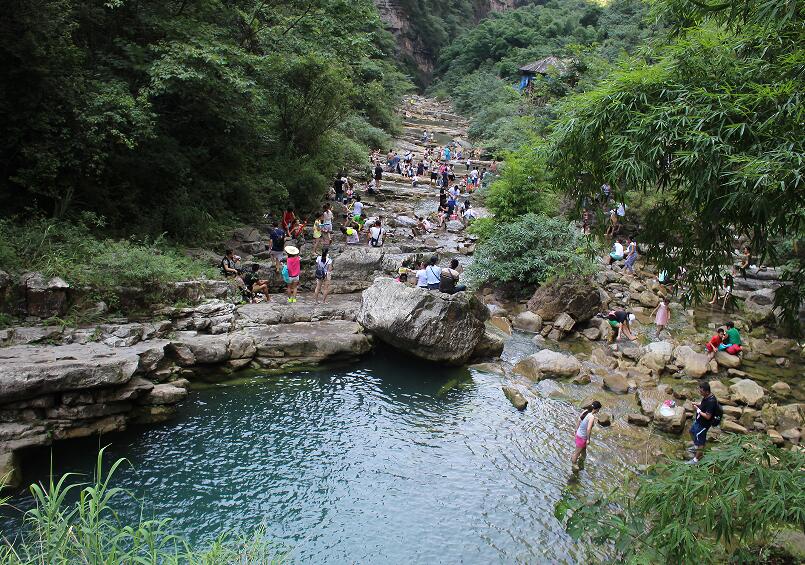 金刀峽溪流