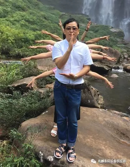 兆麟團隊